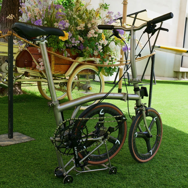 7 speed matte grey full titanium brompton.
