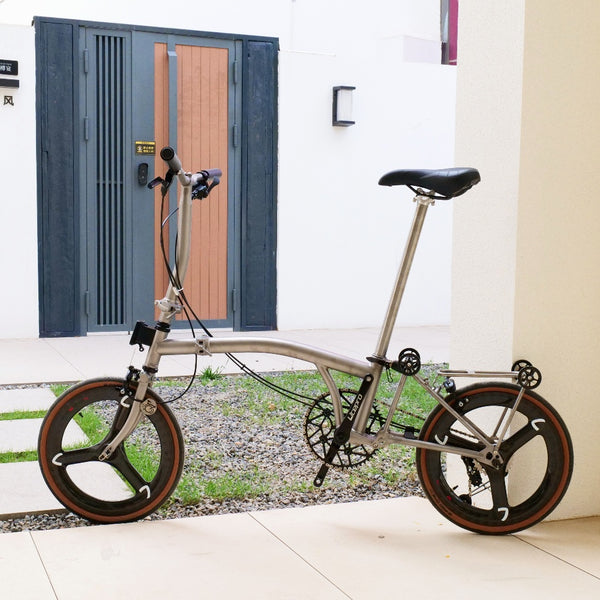 7 speed matte grey full titanium brompton.
