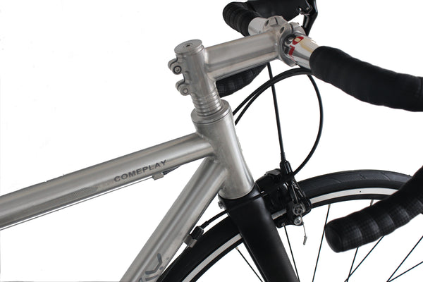 TITANIUM 700C ROAD BIKE