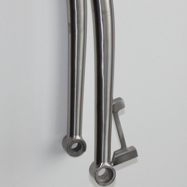 titanium thru axle fork
