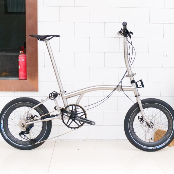 18 inchx2.0 Full Titanium  brompton  gravel 