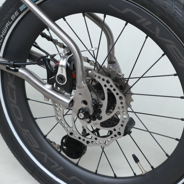 18inchx2.0 Full Titanium Trifold brompton with flat Disc Brake and carbon wheelset, 7speed