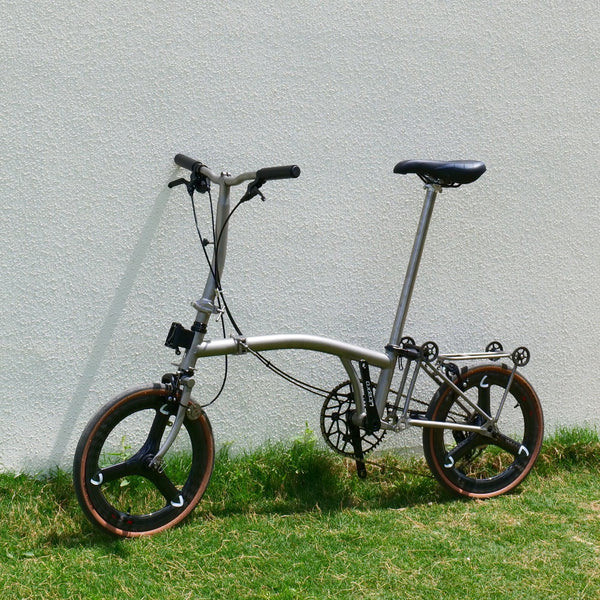 7 speed matte grey full titanium brompton.
