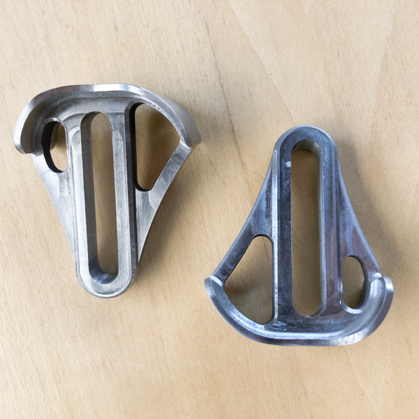 Titanium Conventional Sliding Dropouts – Flanged, 9mm Slot, 20mm Adjustment