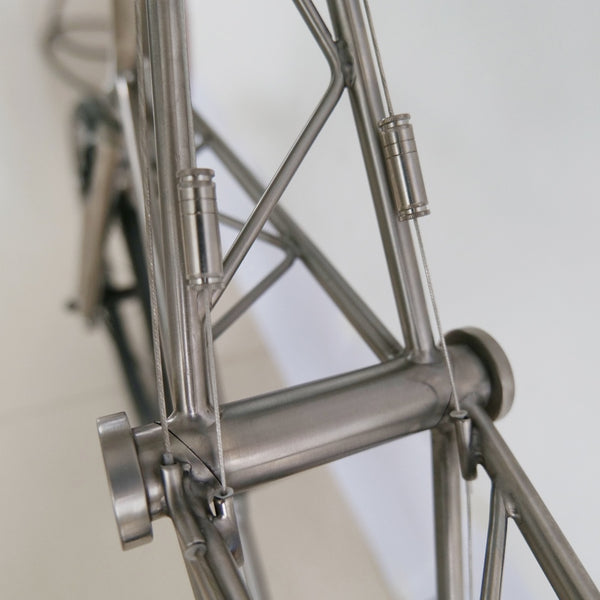 Titanium ALEX MOULTON AM GT (Mk III)