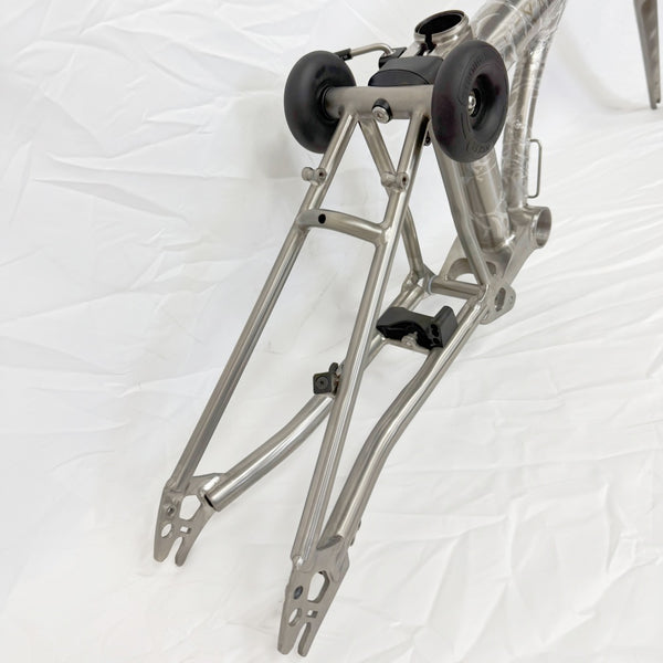 HEXATI T18 Full Titanium Frame Set – Pre‑Assembled DIY Kit | Brompton T Line compatible | Includes Headset, Suspension, Seatpost Clamp & E‑Hook