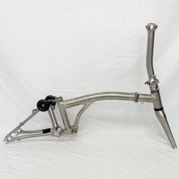 HEXATI T18 Full Titanium Frame Set – Pre‑Assembled DIY Kit | Brompton T Line compatible | Includes Headset, Suspension, Seatpost Clamp & E‑Hook