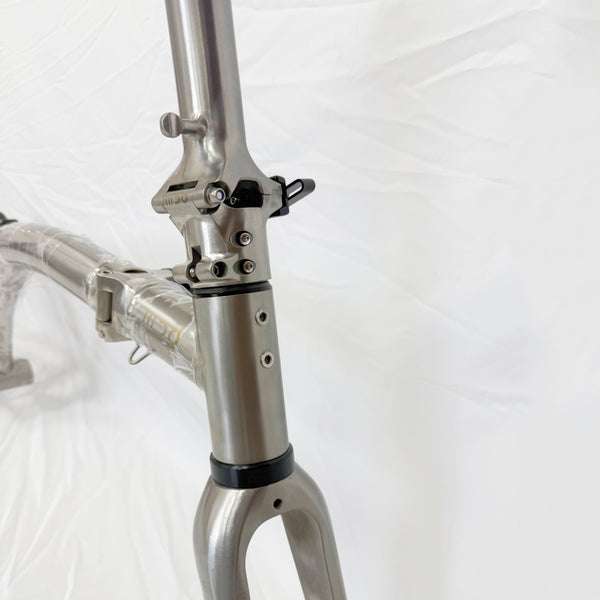 HEXATI T18 Full Titanium Frame Set – Pre‑Assembled DIY Kit | Brompton T Line compatible | Includes Headset, Suspension, Seatpost Clamp & E‑Hook